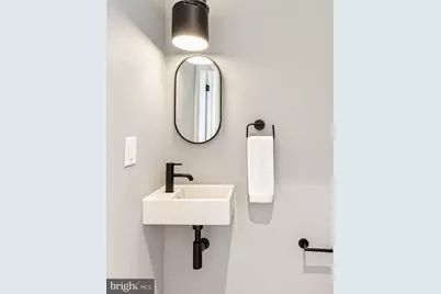 610 N Brenna Walk, Philadelphia, PA 19123 - Photo 26