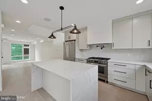 610 N Brenna Walk, Philadelphia, PA 19123 - Photo 20