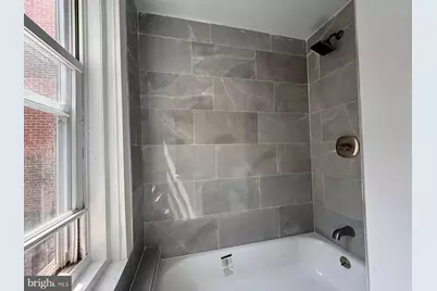 1017 Pine Street #2R, Philadelphia, PA 19107 - Photo 4