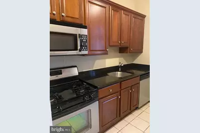 2031 Locust Street #101, Philadelphia, PA 19103 - Photo 4