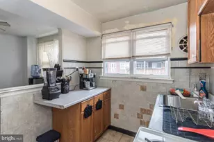 7140 Akron St, Philadelphia, PA 19149 - Photo 16