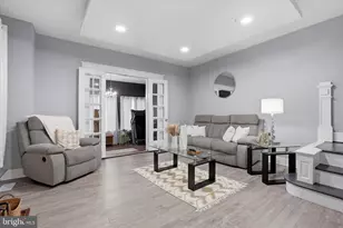 7032 Erdrick St, Philadelphia, PA 19135 - Photo 6