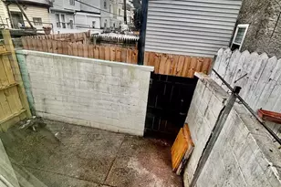 2339 Belgrade St, Philadelphia, PA 19125 - Photo 16