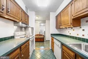 1420 Locust St, Philadelphia, PA 19102 - Photo 16