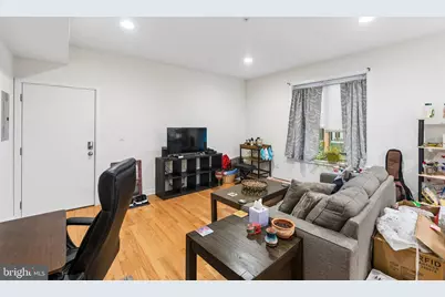 925 N 20th Street #2R, Philadelphia, PA 19130 - Photo 4