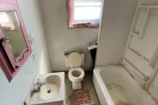 474 E Penn St, Philadelphia, PA 19144 - Photo 4