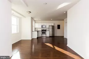 1429 Poplar St, Philadelphia, PA 19130 - Photo 6