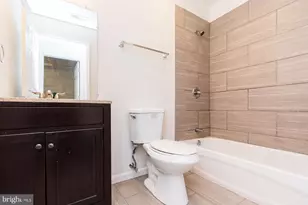 1429 Poplar St, Philadelphia, PA 19130 - Photo 10