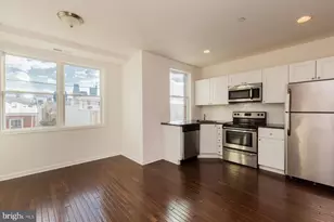 1429 Poplar St, Philadelphia, PA 19130 - Photo 4