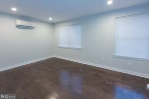 1228 W College Ave, Philadelphia, PA 19121 - Photo 12