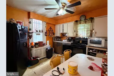 138 W Pomona Street, Philadelphia, PA 19144 - Photo 6