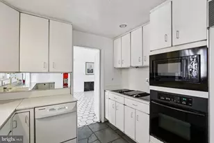 605 Arbutus St, Philadelphia, PA 19119 - Photo 18