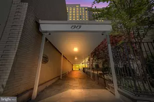 1919 Chestnut St, Philadelphia, PA 19103 - Photo 2