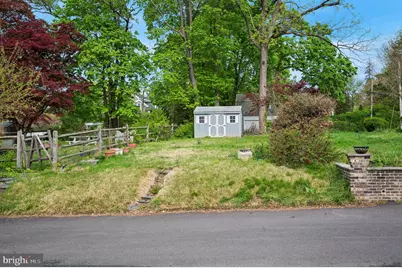 423 E Gorgas Lane, Philadelphia, PA 19119 - Photo 18