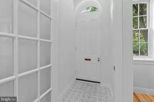 202 Spruce St, Philadelphia, PA 19106 - Photo 4