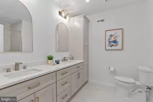 202 Spruce St, Philadelphia, PA 19106 - Photo 54