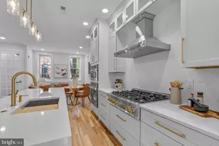 202 Spruce St, Philadelphia, PA 19106 - Photo 34