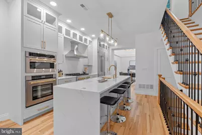 202 Spruce Street, Philadelphia, PA 19106 - Photo 10