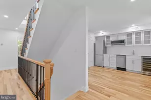 202 Spruce St, Philadelphia, PA 19106 - Photo 56