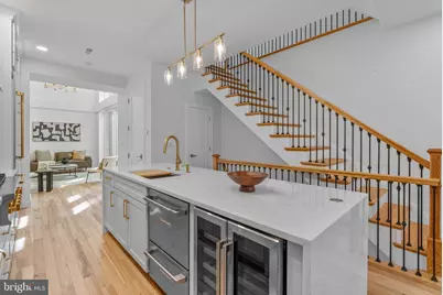 202 Spruce Street, Philadelphia, PA 19106 - Photo 32