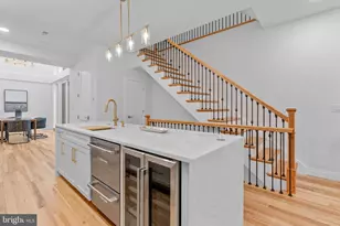 202 Spruce St, Philadelphia, PA 19106 - Photo 12