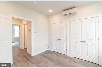 19 S 44th Street, Philadelphia, PA 19104 - Photo 12