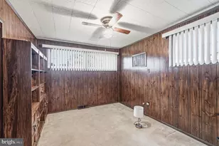 9711 Dedaker St, Philadelphia, PA 19115 - Photo 16