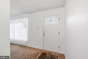 9711 Dedaker St, Philadelphia, PA 19115 - Photo 4