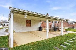 9711 Dedaker St, Philadelphia, PA 19115 - Photo 32