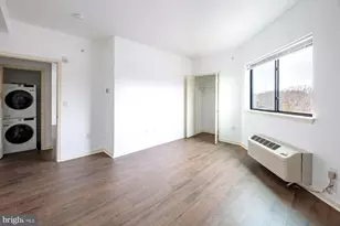 370 W Johnson St, Philadelphia, PA 19144 - Photo 8