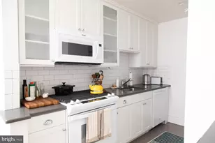 1520 Spruce St, Philadelphia, PA 19102 - Photo 10