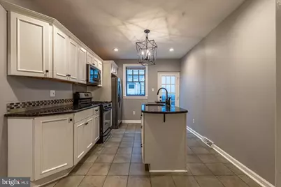 2523 S Rosewood Street, Philadelphia, PA 19145 - Photo 8