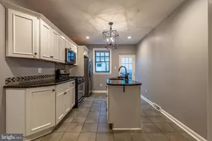 2523 S Rosewood St, Philadelphia, PA 19145 - Photo 8