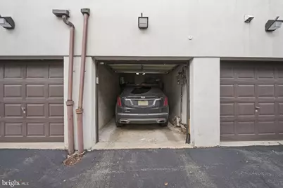 857 N 28th Street #B, Philadelphia, PA 19130 - Photo 18