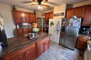 4014 Ashburner St, Philadelphia, PA 19136 - Photo 36