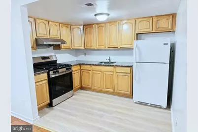 304 N 8th Street, Philadelphia, PA 19107 - Photo 4