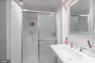 239 Race St, Philadelphia, PA 19106 - Photo 70