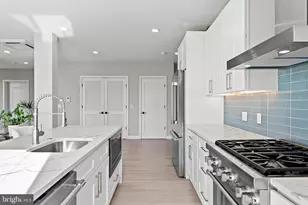 716 N 15th St, Philadelphia, PA 19130 - Photo 16