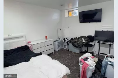 1228 W Susquehanna Avenue, Philadelphia, PA 19122 - Photo 10