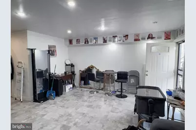 1228 W Susquehanna Avenue, Philadelphia, PA 19122 - Photo 6