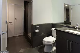 1210 Buttonwood St, Philadelphia, PA 19123 - Photo 20