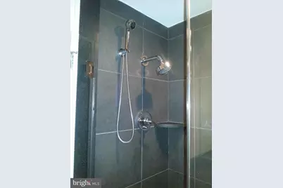 1210 Buttonwood Street #505, Philadelphia, PA 19123 - Photo 18