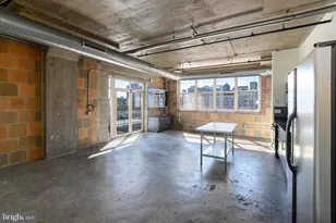 1220 Buttonwood St, Philadelphia, PA 19123 - Photo 4