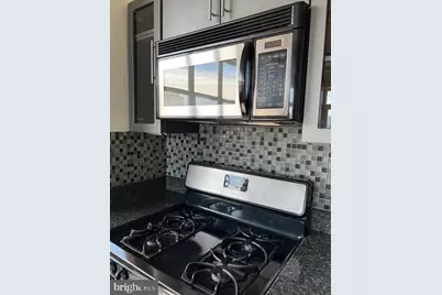 1210 Buttonwood Street #505, Philadelphia, PA 19123 - Photo 6