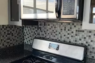 1210 Buttonwood St, Philadelphia, PA 19123 - Photo 6