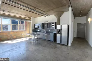 1210 Buttonwood St, Philadelphia, PA 19123 - Photo 10