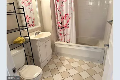 1010 Arch Street #603, Philadelphia, PA 19107 - Photo 6