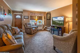 3304 Shelmire Ave, Philadelphia, PA 19136 - Photo 4