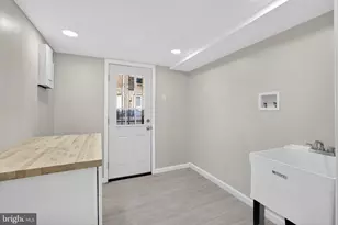 1423 Benner St, Philadelphia, PA 19149 - Photo 28