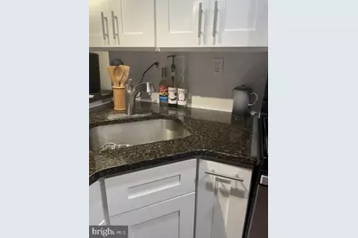 1324 Locust Street #205, Philadelphia, PA 19107 - Photo 10